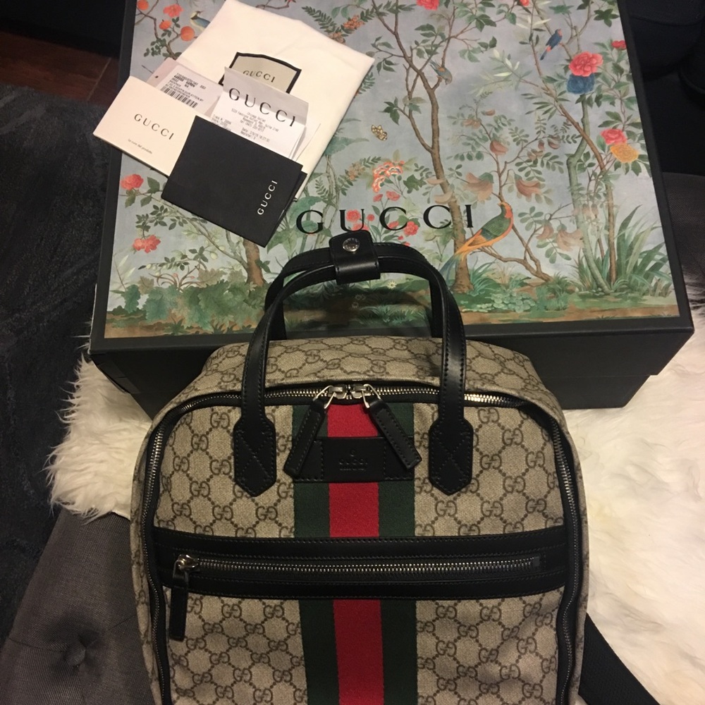 Authentic- Gucci Web Trim GG Supreme Backpack
